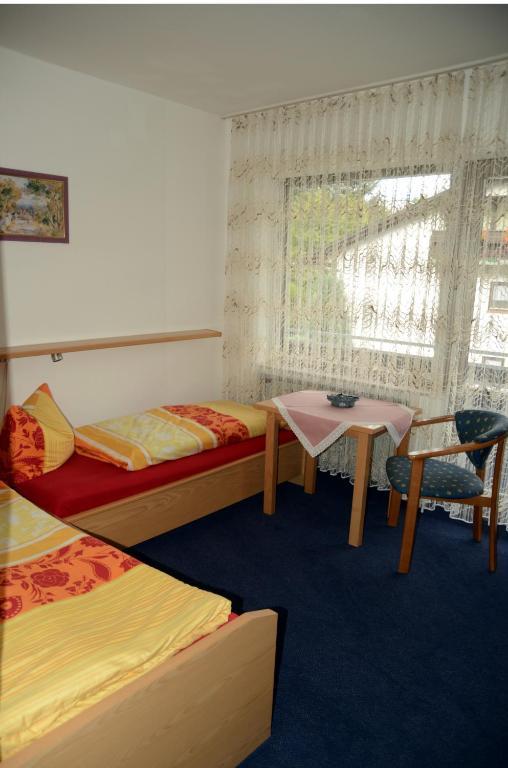 Hotel Leise Garni Schwalefeld Oda fotoğraf